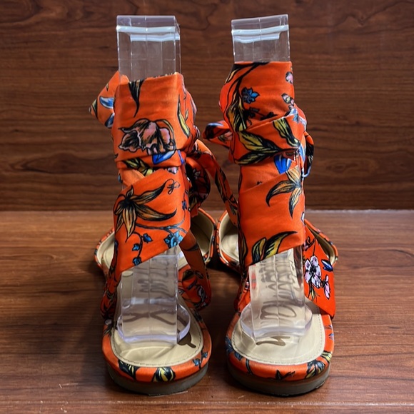 Sam Edelman Orange Flat Sandals - Picture 4 of 5